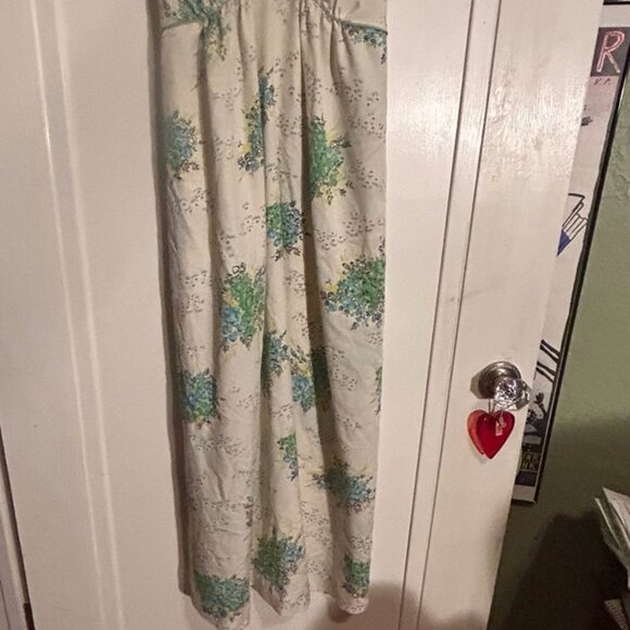 Christian Dior Vintage Silk Nightgown no tag, but size small - Picture 4 of 10